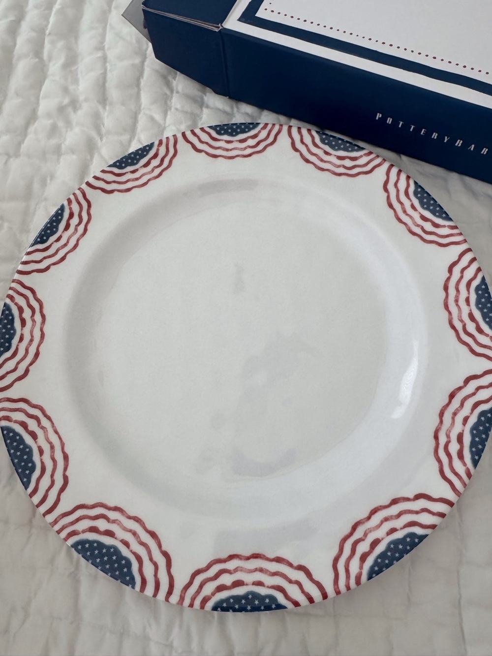 Pottery Barn Americana Red & Blue melamine Dinner Plate set of 4